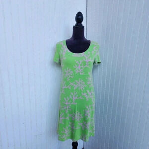 Lilly Pulitzer Green Pink Kelsea Coral T-Shirt Dress Stretch Coral Print XS